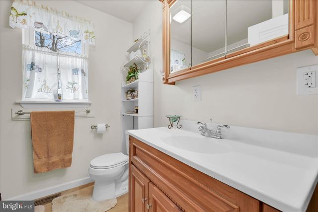 311 SIOUX DR, Auburn, PA 17922