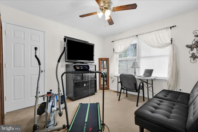 311 SIOUX DR, Auburn, PA 17922