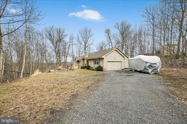 311 SIOUX DR, Auburn, PA 17922