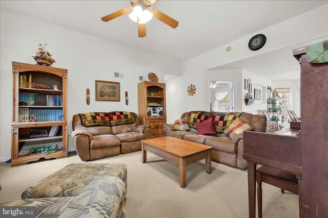 311 SIOUX DR, Auburn, PA 17922