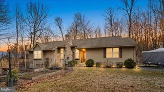 311 SIOUX DR, Auburn, PA 17922