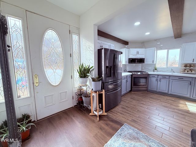 119 West Main Boulevard, Church Hill, TN 37642