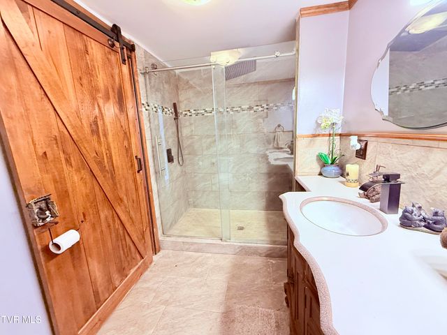 119 West Main Boulevard, Church Hill, TN 37642