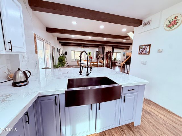 119 West Main Boulevard, Church Hill, TN 37642