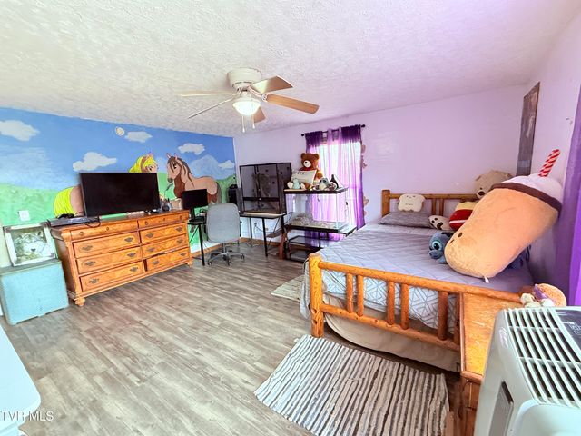 119 West Main Boulevard, Church Hill, TN 37642