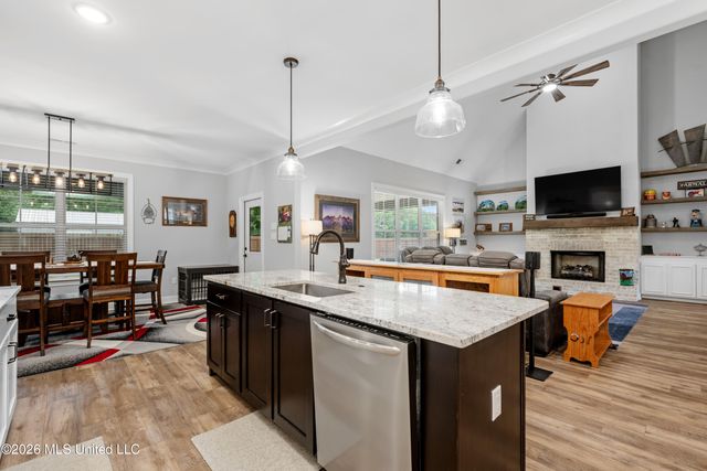 4325 Jenny Lane, Hernando, MS 38632