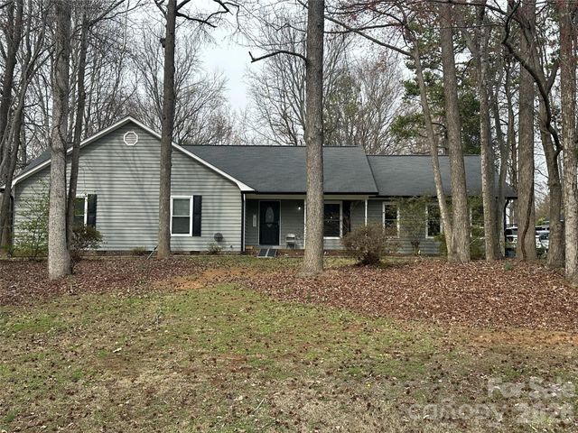 7795 Old Post Road, Denver, NC 28037