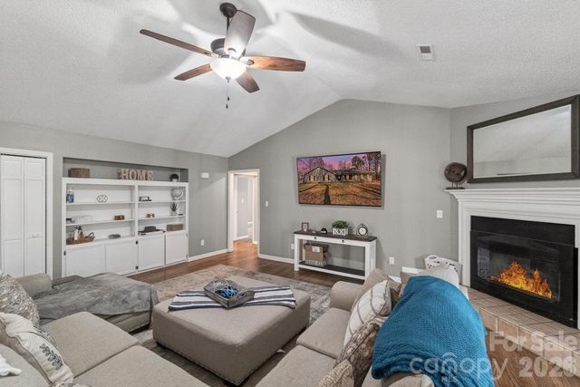 7795 Old Post Road, Denver, NC 28037