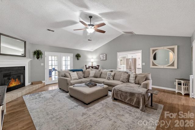 7795 Old Post Road, Denver, NC 28037