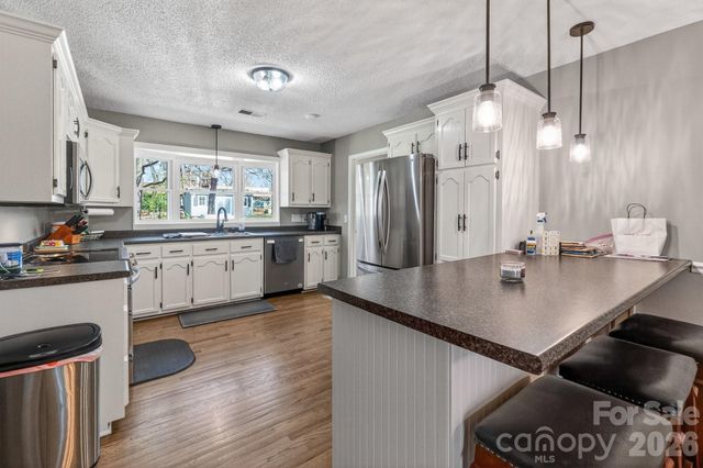 7795 Old Post Road, Denver, NC 28037