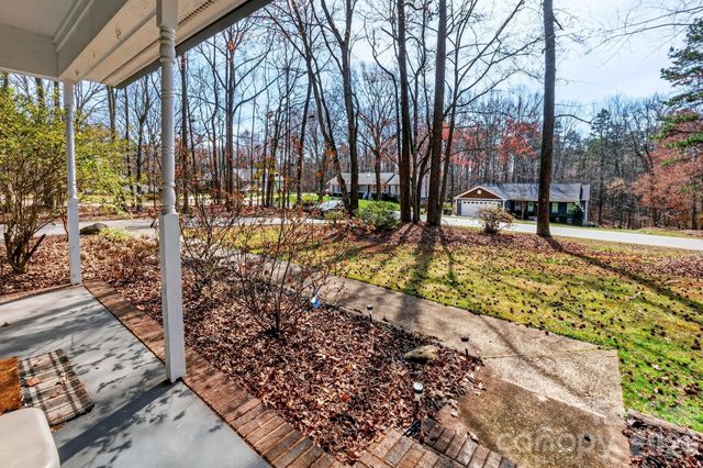 7795 Old Post Road, Denver, NC 28037