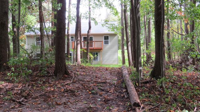 5882 Mullen Ridge Drive, Delton, MI 49046