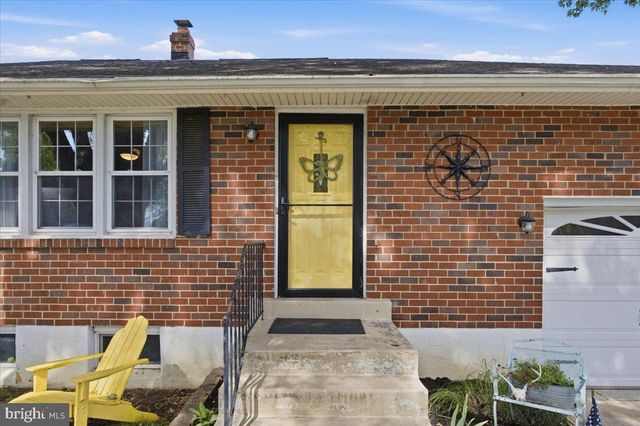 2117 LOUISA AVE, Wilmington, DE 19808