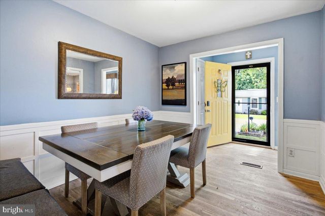 2117 LOUISA AVE, Wilmington, DE 19808