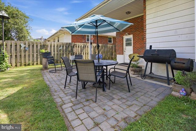 2117 LOUISA AVE, Wilmington, DE 19808