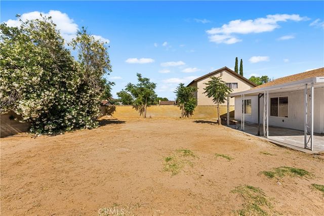1015 Caperton, Lancaster, CA 93535