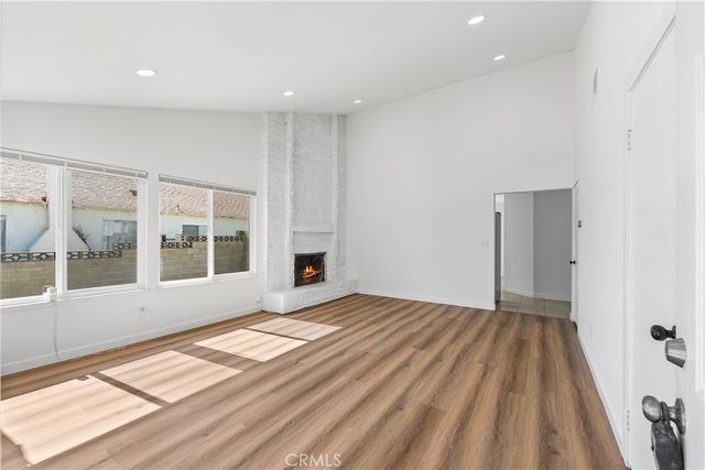 1015 Caperton, Lancaster, CA 93535