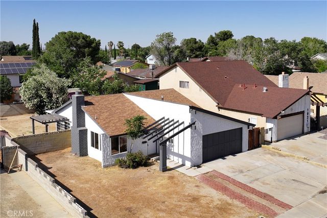 1015 Caperton, Lancaster, CA 93535