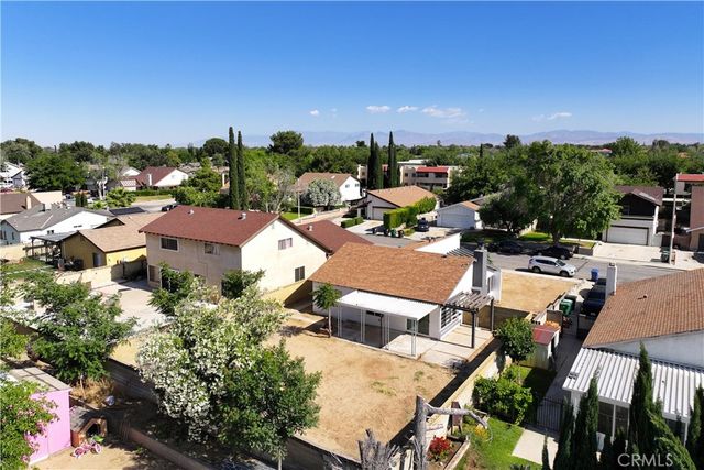 1015 Caperton, Lancaster, CA 93535