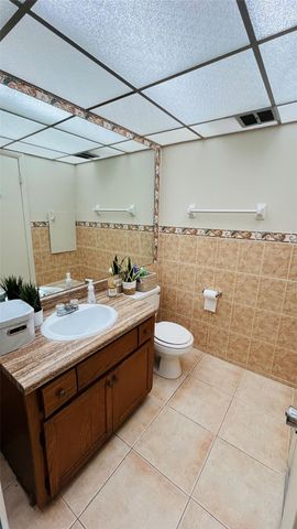 3650 Inverrary Dr 3T, Lauderhill, FL 33319