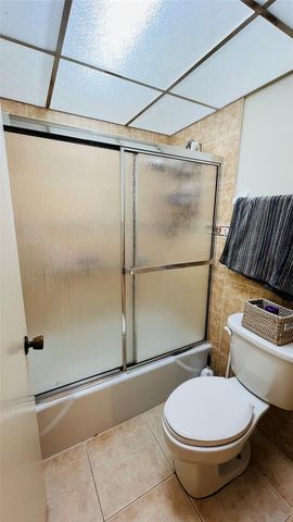 3650 Inverrary Dr 3T, Lauderhill, FL 33319