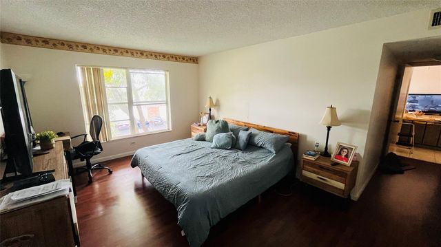 3650 Inverrary Dr 3T, Lauderhill, FL 33319