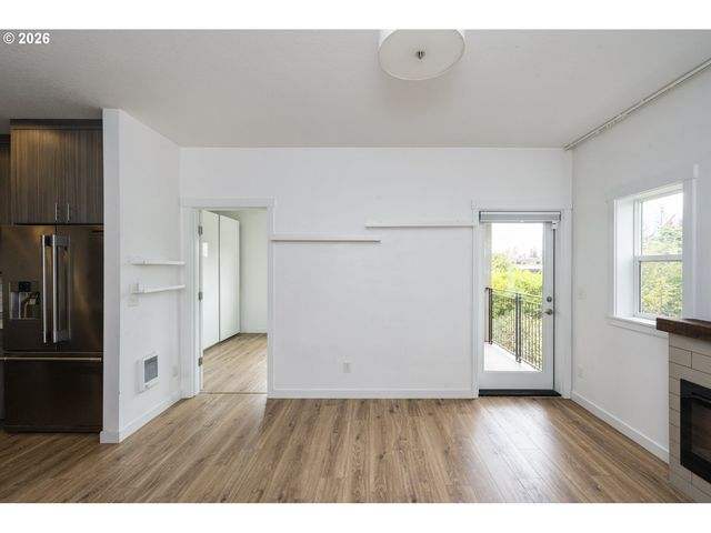 5321 Ne IRVING St C, Portland, OR 97213