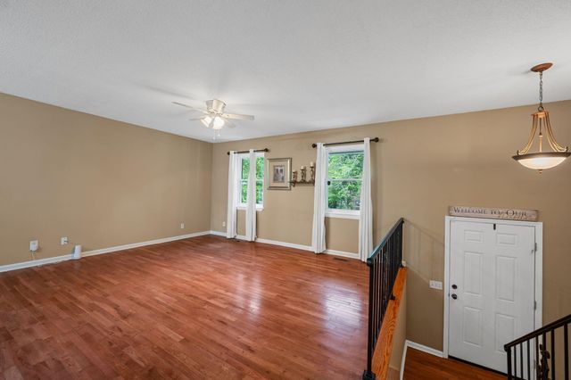 8480 Cross Timbers Circle, Hixson, TN 37343