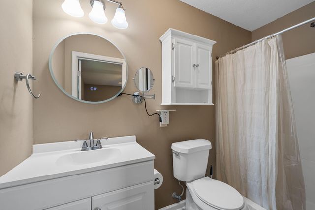 8480 Cross Timbers Circle, Hixson, TN 37343