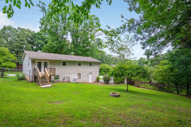 8480 Cross Timbers Circle, Hixson, TN 37343