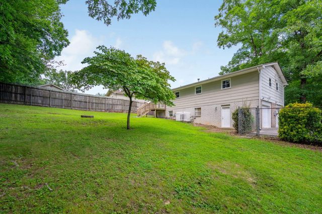 8480 Cross Timbers Circle, Hixson, TN 37343