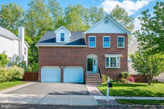 4 MARCHESI DR, Lawrence Township, NJ 08648