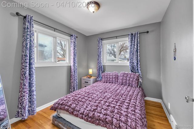 32700 Grandview Avenue, Westland, MI 48186