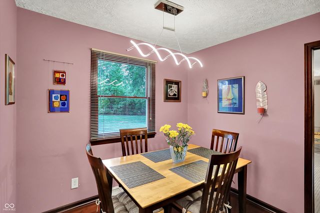 1750 Royalton Drive, Carmel, IN 46032