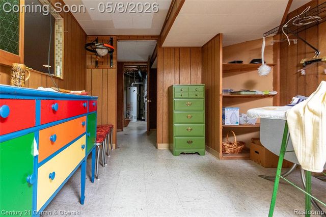 5387 Vivian Street, Dearborn Heights, MI 48125
