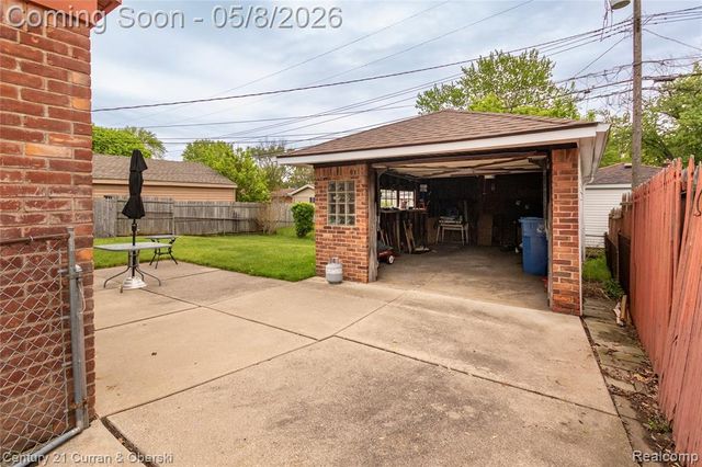 5387 Vivian Street, Dearborn Heights, MI 48125