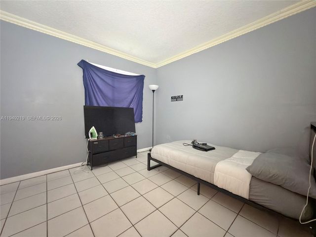 17055 SW 144th Ct, Miami, FL 33177