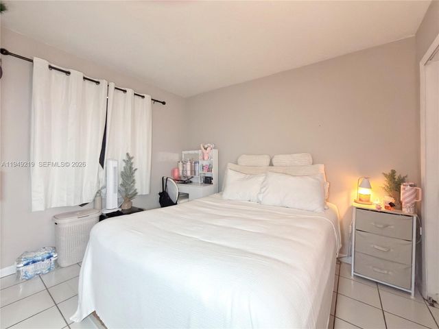 17055 SW 144th Ct, Miami, FL 33177