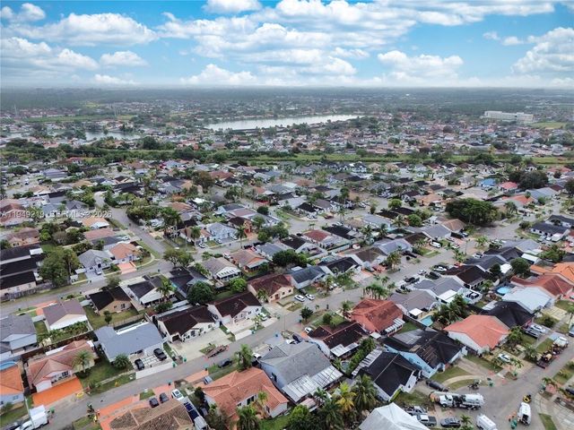 17055 SW 144th Ct, Miami, FL 33177