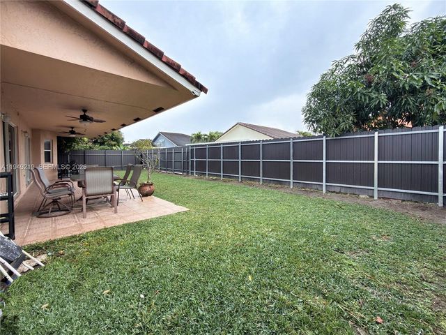 17055 SW 144th Ct, Miami, FL 33177