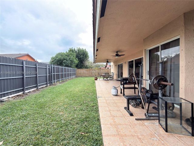 17055 SW 144th Ct, Miami, FL 33177