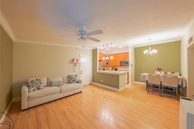 9614 W Mcnab Road 204, Tamarac, FL 33321