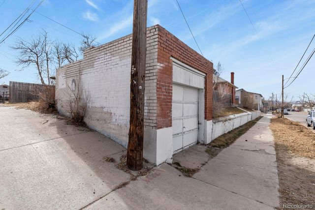 2300 S Cherokee Street, Denver, CO 80223