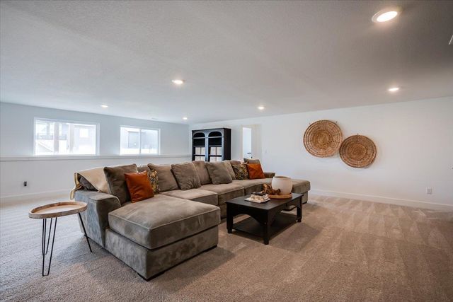 2604 N Pebble, Andover, KS 67002