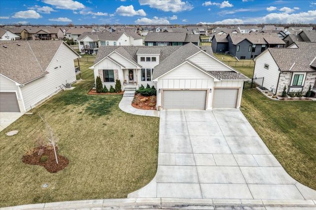 2604 N Pebble, Andover, KS 67002