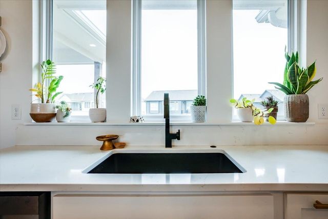 2604 N Pebble, Andover, KS 67002