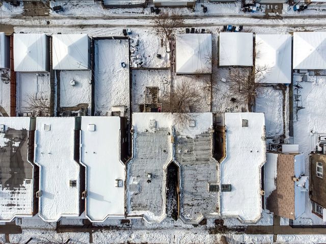 7214 S Saint Lawrence Avenue, Chicago, IL 60619