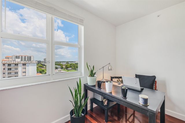 50 Menores Ave 820, Coral Gables, FL 33134