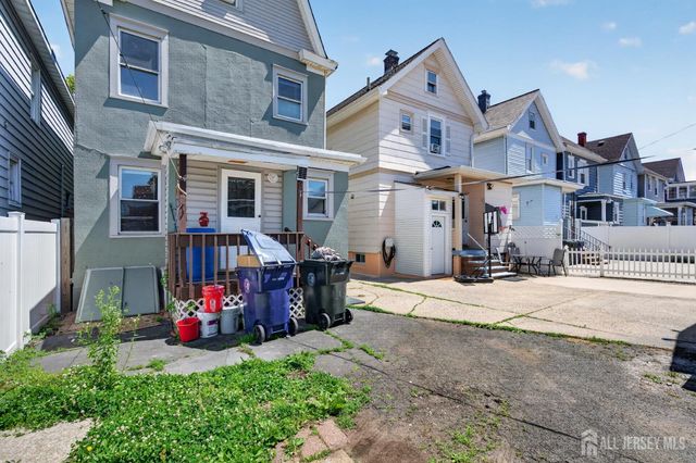 453 Compton Avenue, Perth Amboy, NJ 08861