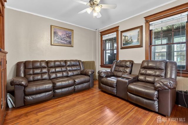 453 Compton Avenue, Perth Amboy, NJ 08861